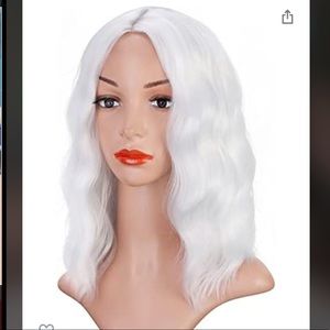 14” White Wig